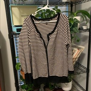 Striped cream & back cardigan!